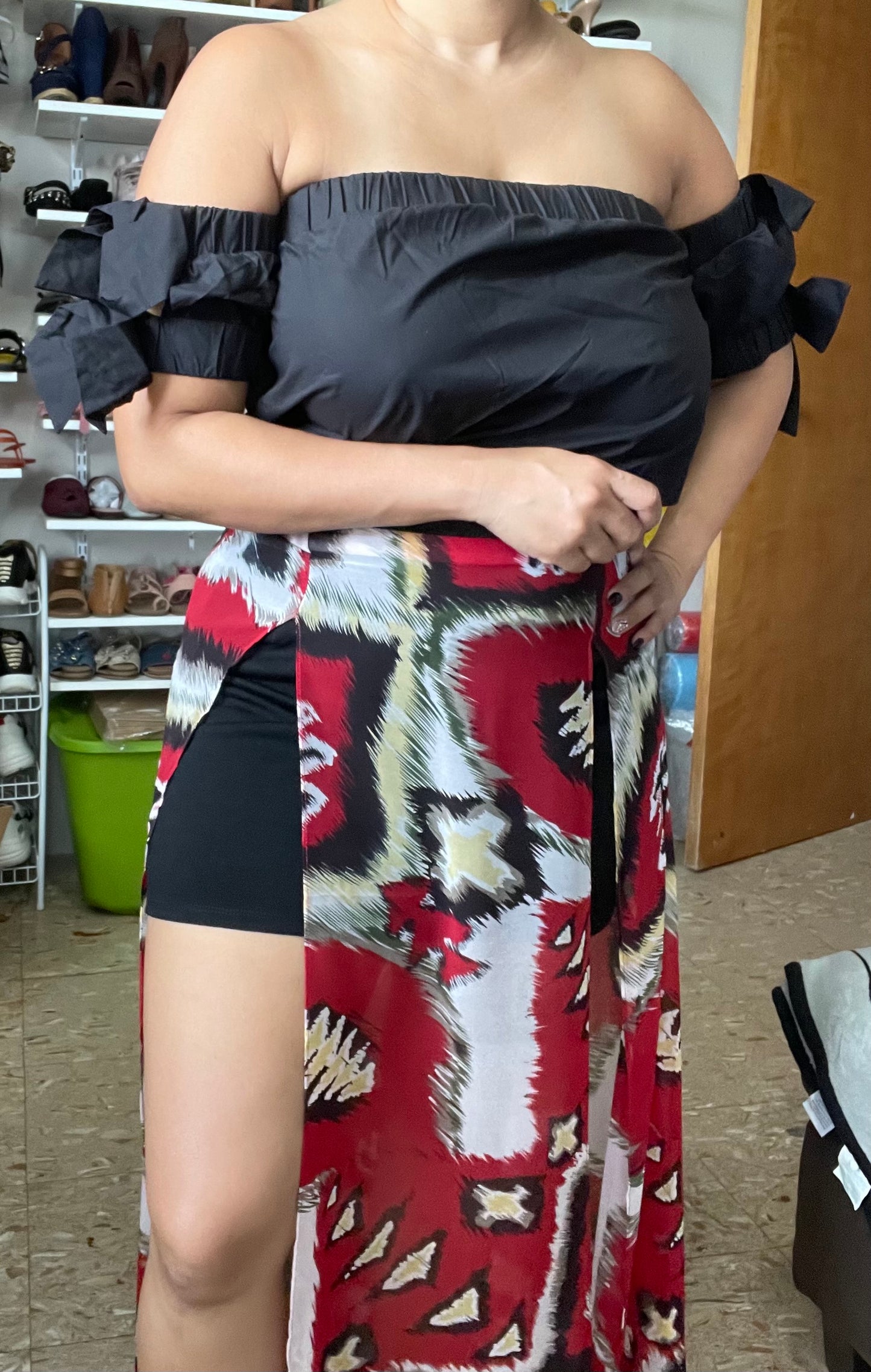 MAXI SKIRT - FALDA LARGA CON DOS APERTURAS EN LA PARTE DEL FRENTE