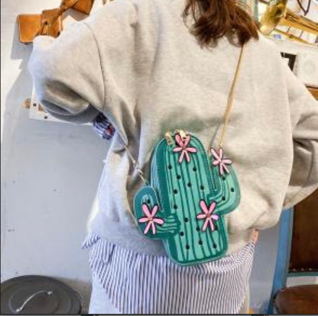 CACTUS CROSSBODY BAG - CARTERA EN FORMA DE CACTUS