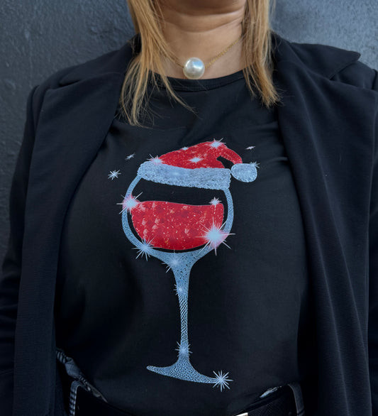 Santa Wine Tee - La camisa navideña perfecta para tus eventos y brindis de temporada