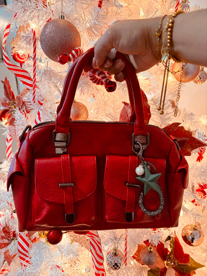 Holly Berry Bag – Tu cartera roja favorita para esta Navidad