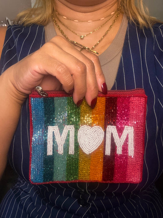 Monedero Beaded “Mom Rainbow Love”