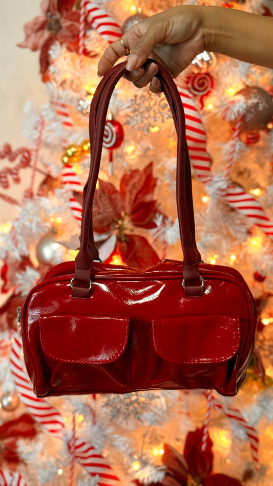 Ruby Charm Bag – Brilla sin pedir permiso