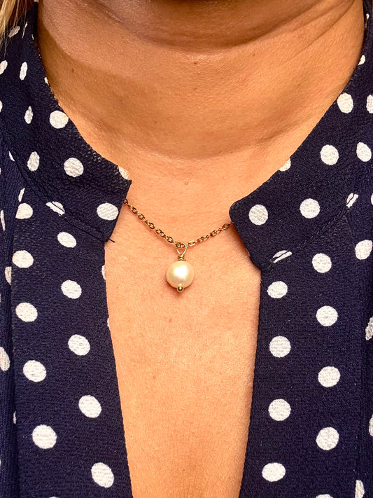 Perla Essence Necklace