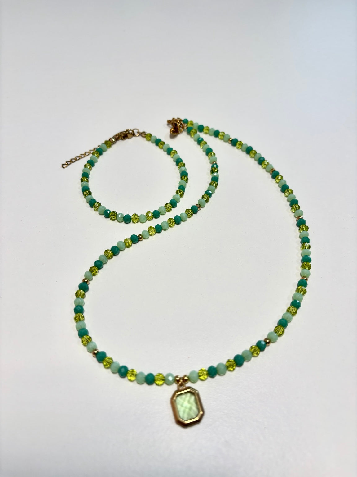 Set Brisa Verde — collar y pulsera