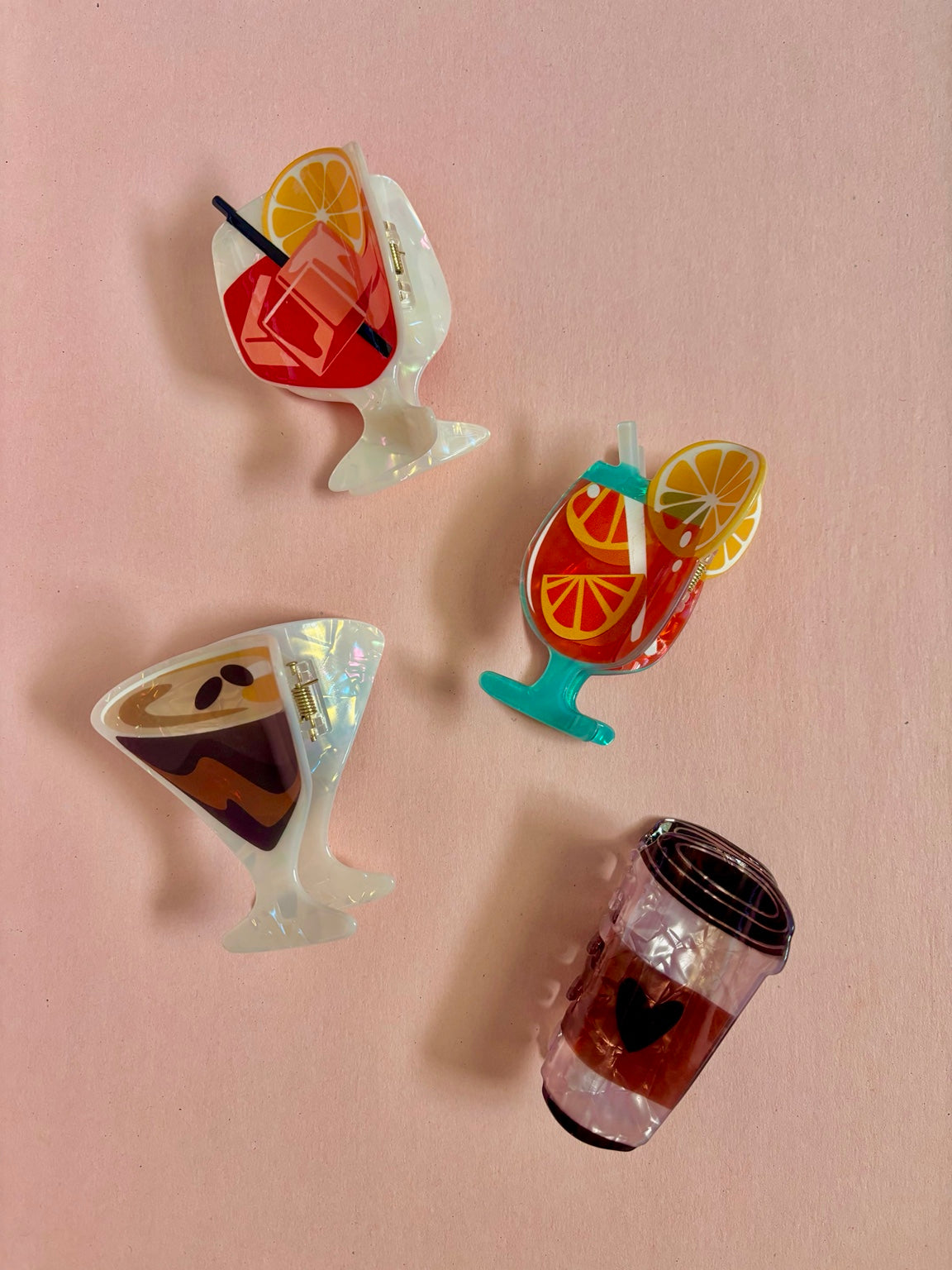Clips de cabello con diseños de cócteles y café