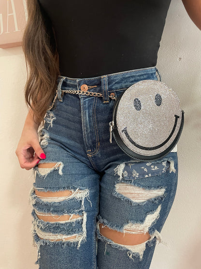 HAPPY FACE PURSE - CARTERA ESTILO CORREA CON DISEÑDE CARA FELIZ EN RHINESTONES