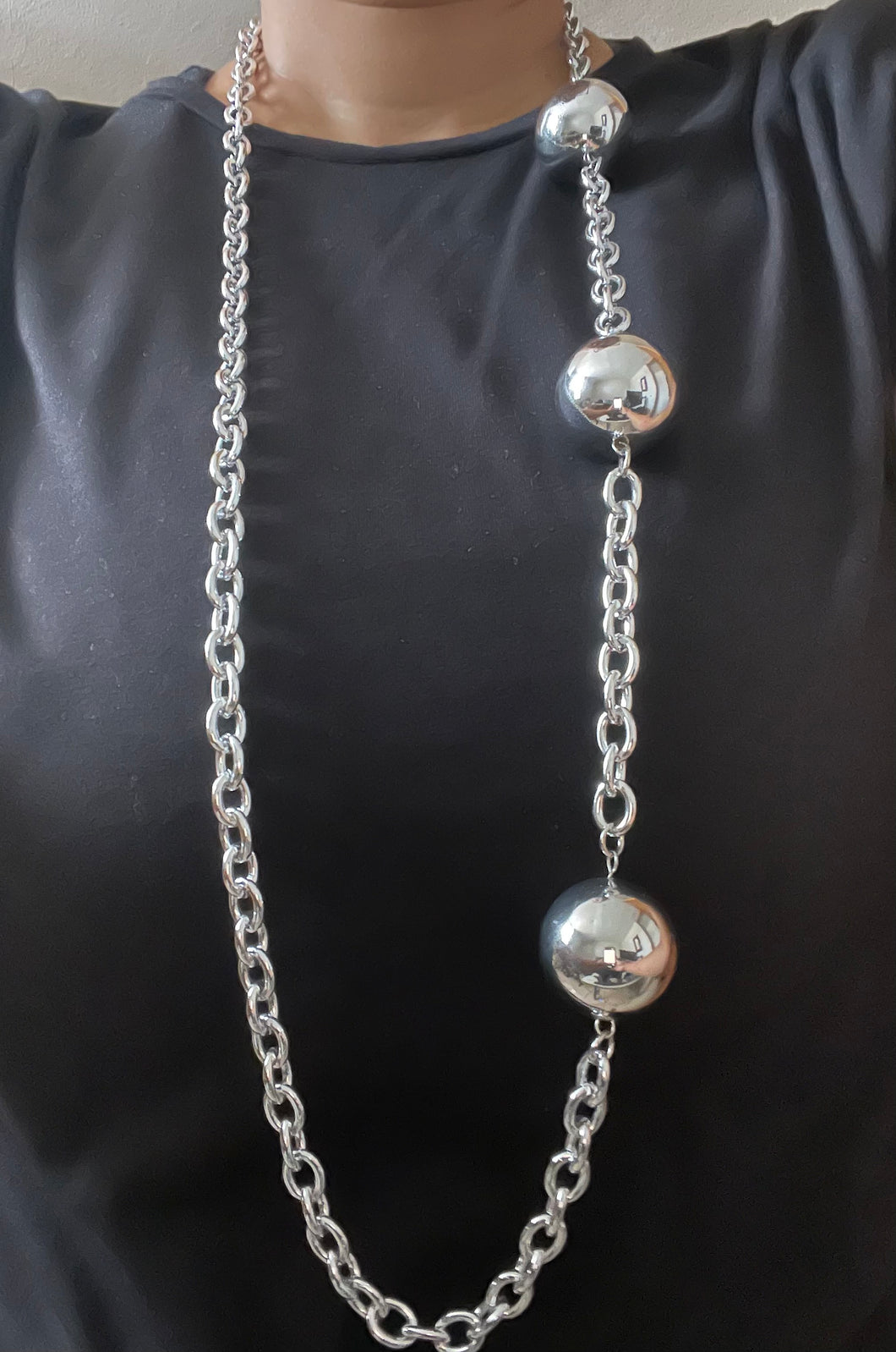 Oversized Balls Long Necklace