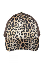 Cargar imagen en el visor de la galería, Gorra Wild
